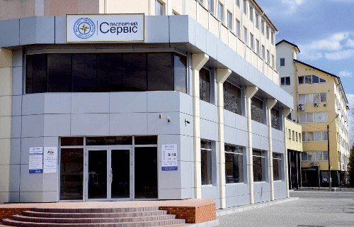 Алюмінієві конструкції – продаж та монтаж у Львові | ФАСАДДАХ